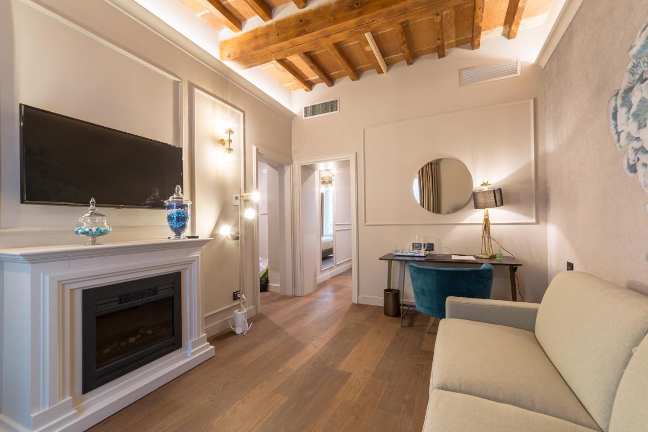 Palazzo 42 - Boutique Hotel & Suites Πιστόια Εξωτερικό φωτογραφία