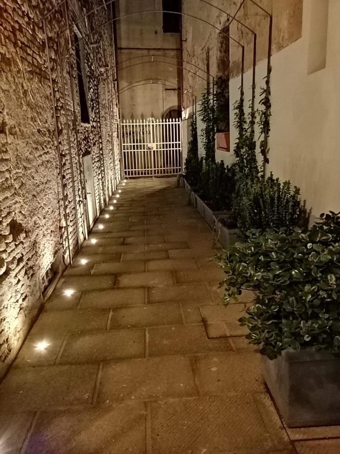 Palazzo 42 - Boutique Hotel & Suites Πιστόια Εξωτερικό φωτογραφία